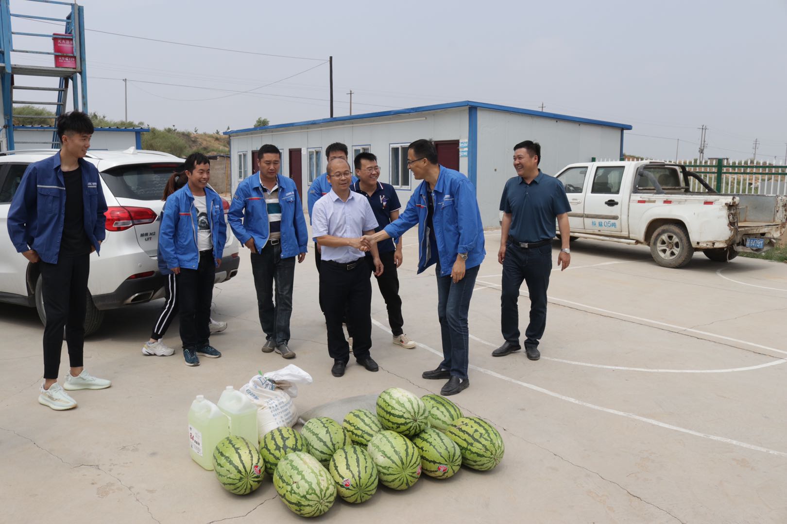 1595565873361534MDA9.jpg 國源公司開展夏季“送清涼”慰問活動3.jpg