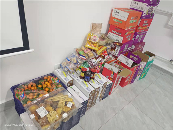 秦邦 應(yīng)急食品購(gòu)買.jpg